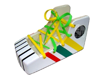 本頁圖片/檔案 - Shoelace Training Aid_b